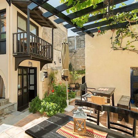 Ferienwohnung Chris Αpartments Old Town Rhodes City Exterior foto