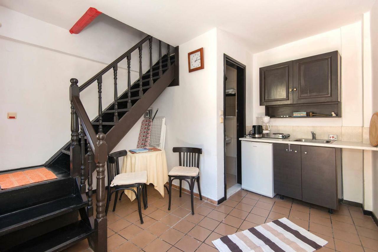 Ferienwohnung Chris Αpartments Old Town Rhodes City Exterior foto